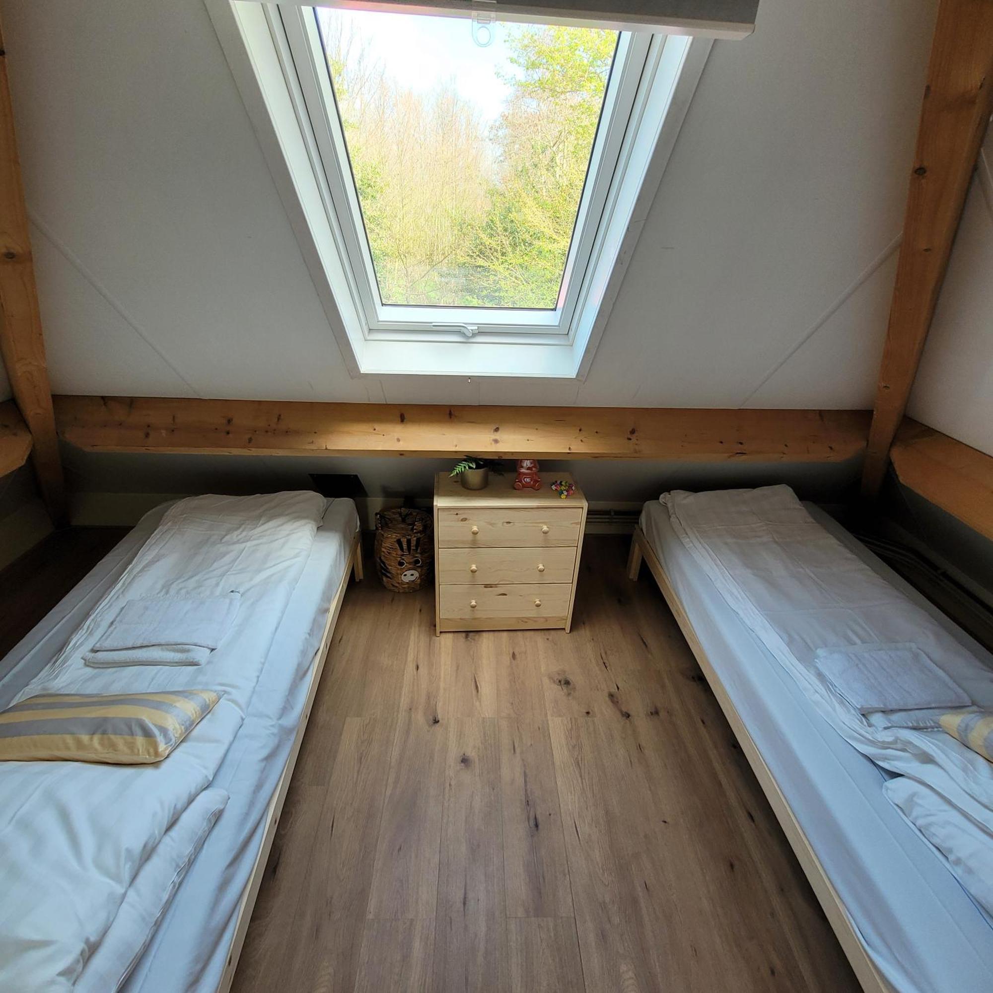 Ecolodges De Dreef Guesthouse Renesse Bagian luar foto